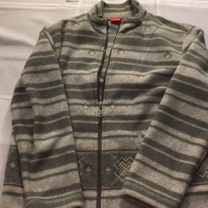 Liz Claiborne Soft winter coat. Size petite